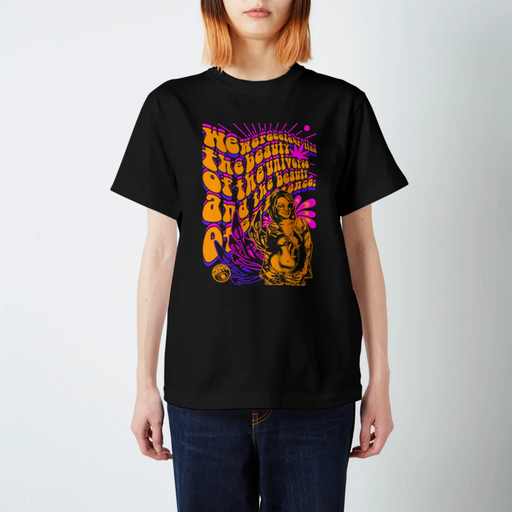 限界破裂 ExplosionLimitの宇宙の美しさを祝っていただけ Regular Fit T-Shirt