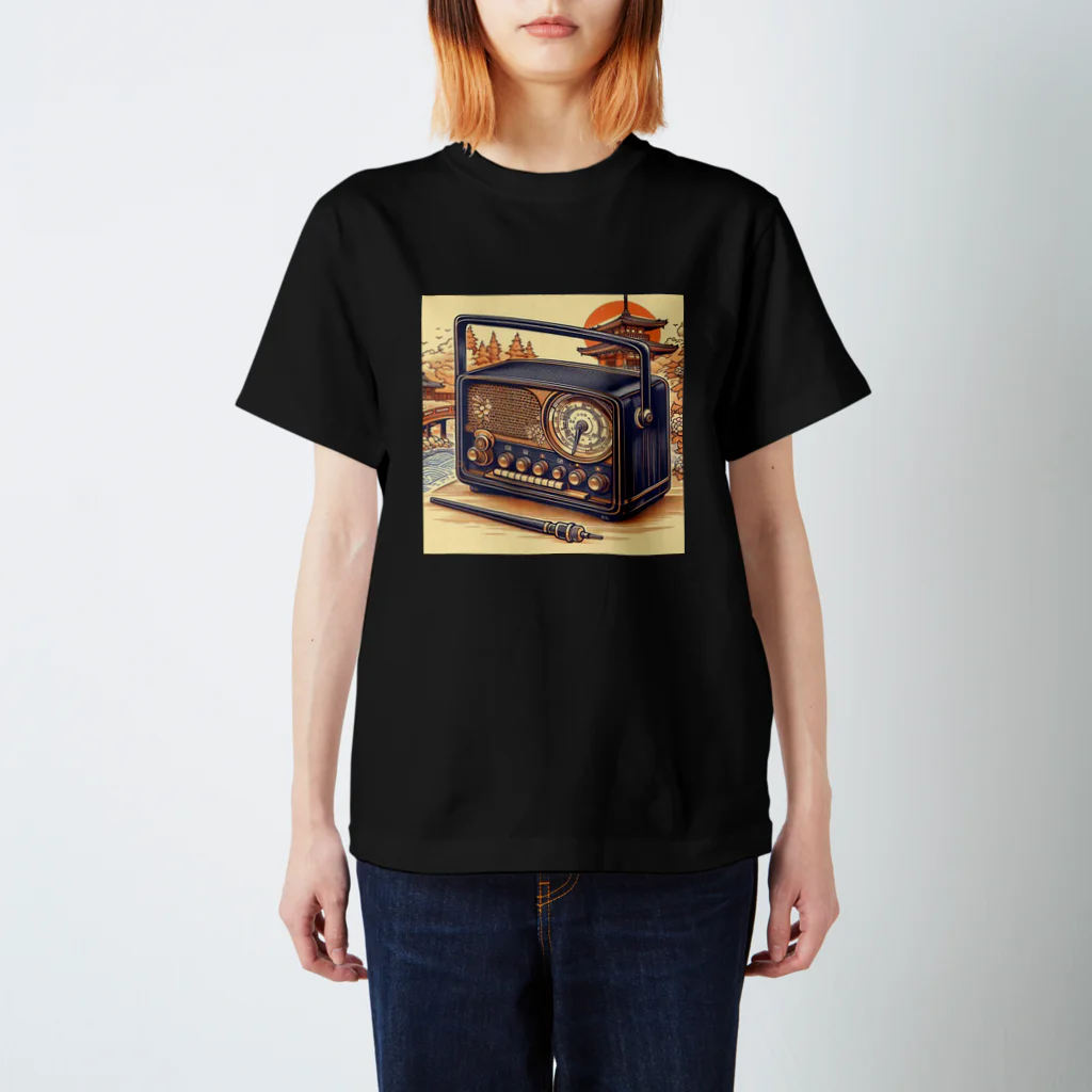 日本の風景 COOL JAPANの日本の風景:昔のラジオ、Japanese scenery: old radio スタンダードTシャツ