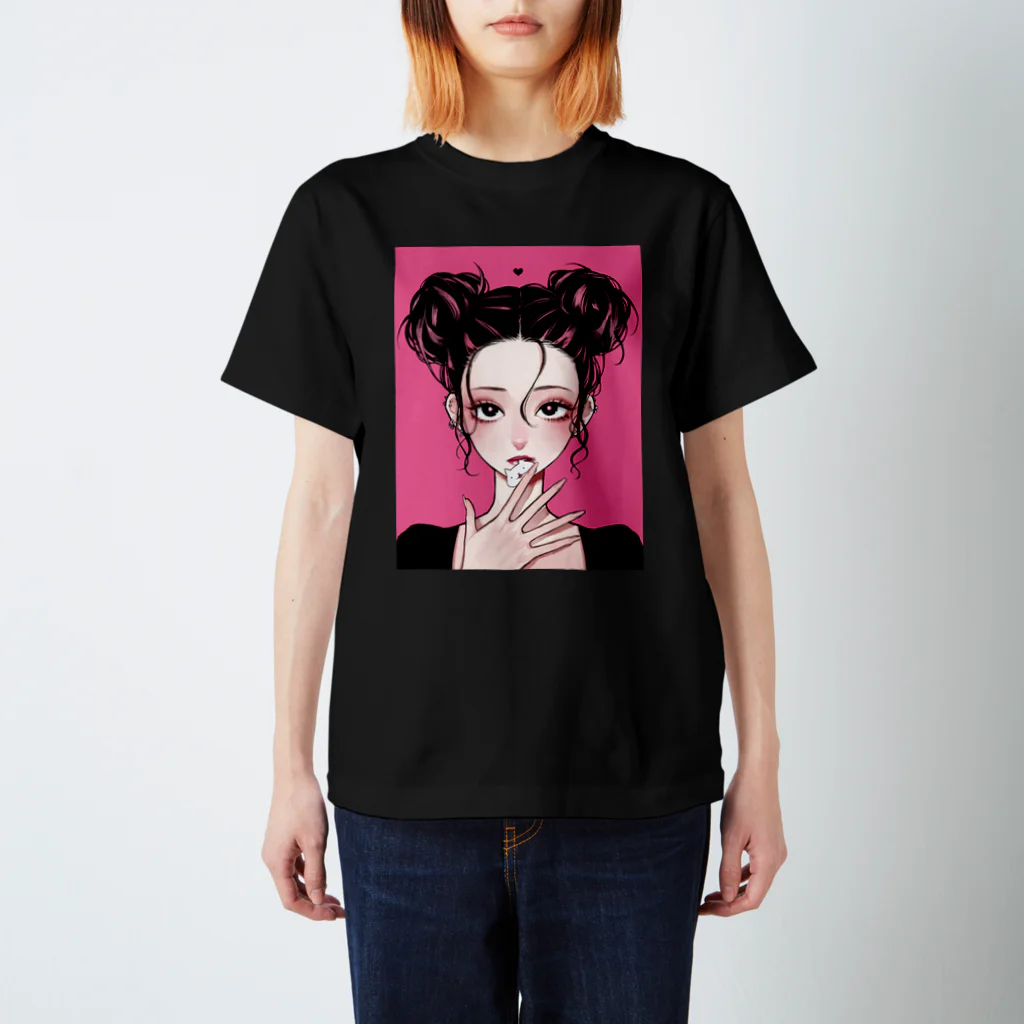 THE ART SPACEのお団子ちゃん x つるにゃん Regular Fit T-Shirt