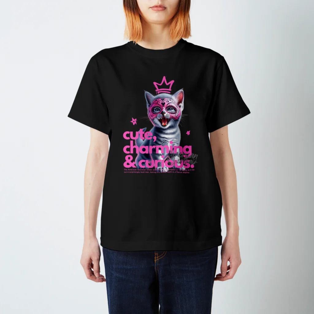 KVM｜kitten ＊ venetian-maskの仮面のアメリカンショートヘア｜子猫｜咆哮 ① スタンダードTシャツ