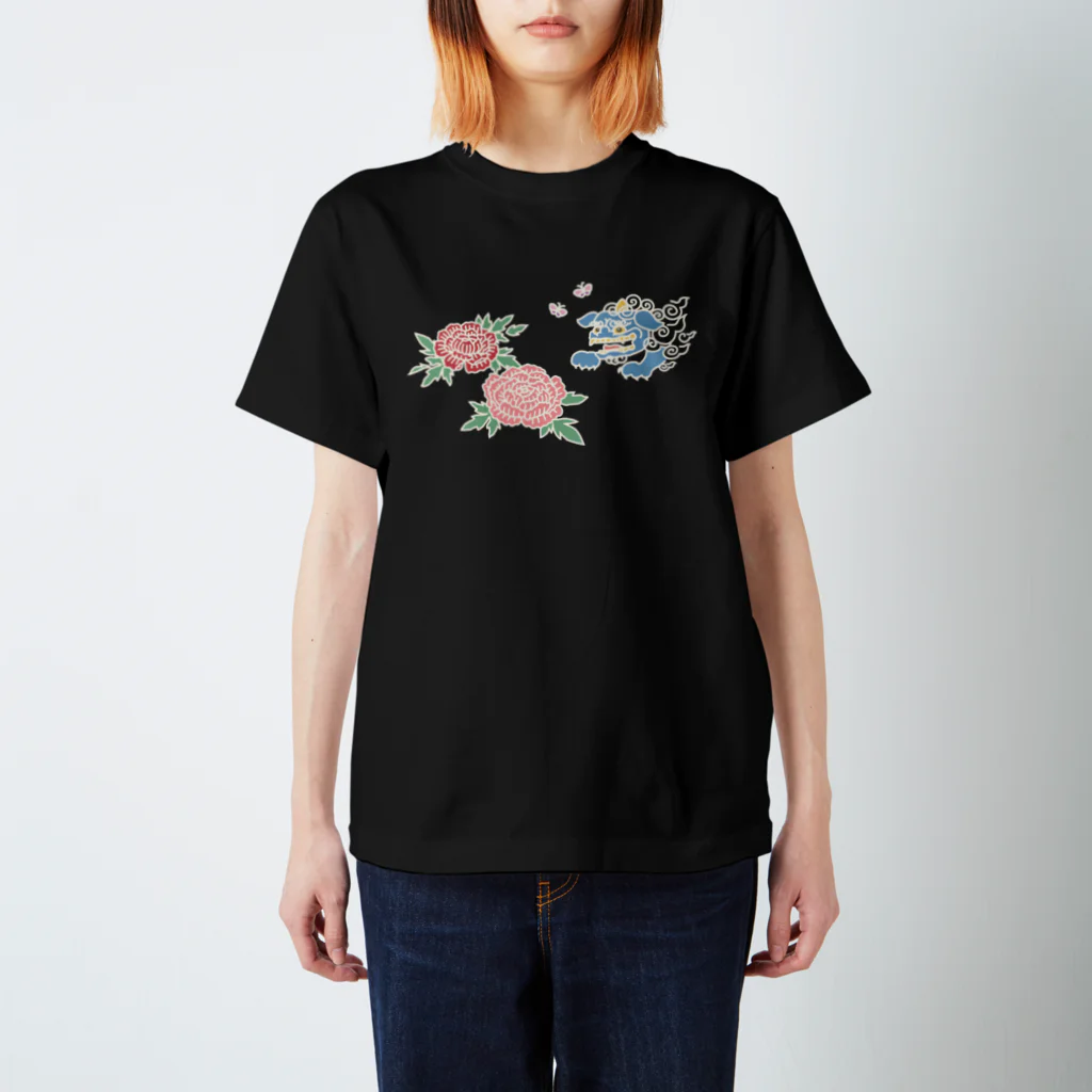 nanaqsaの獅子と牡丹 Regular Fit T-Shirt