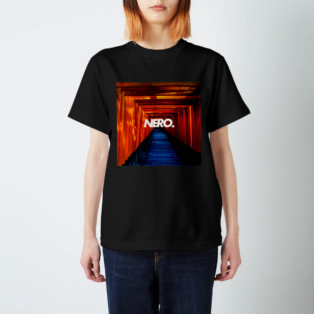 nero.のnero. inari Regular Fit T-Shirt