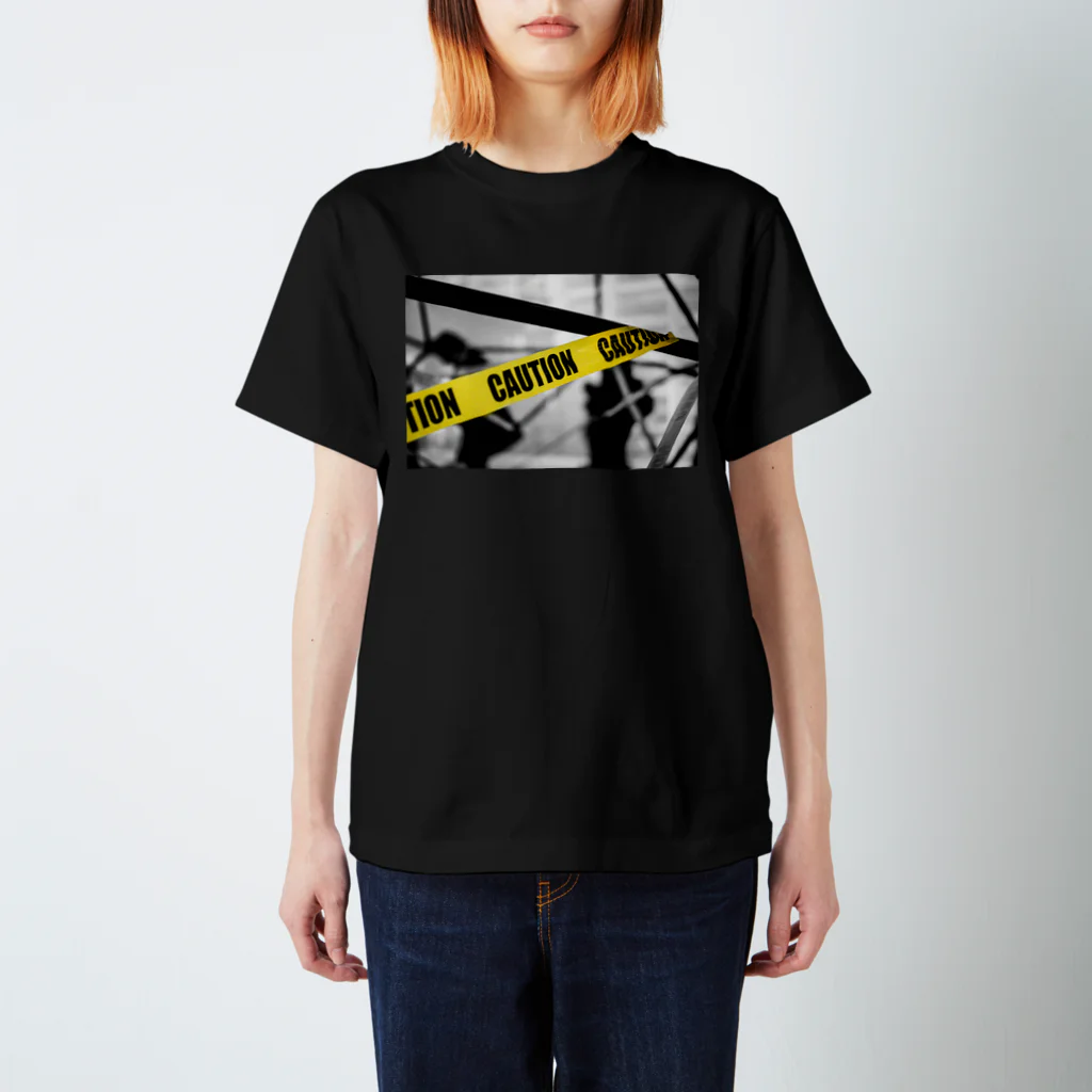 Kohei IwataのCaution スタンダードTシャツ