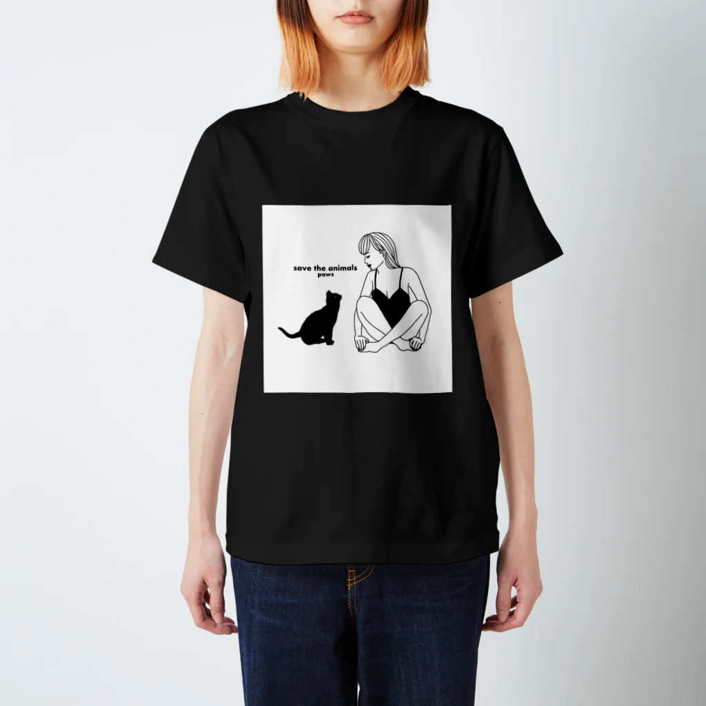 pawsの猫と女の子 Regular Fit T-Shirt
