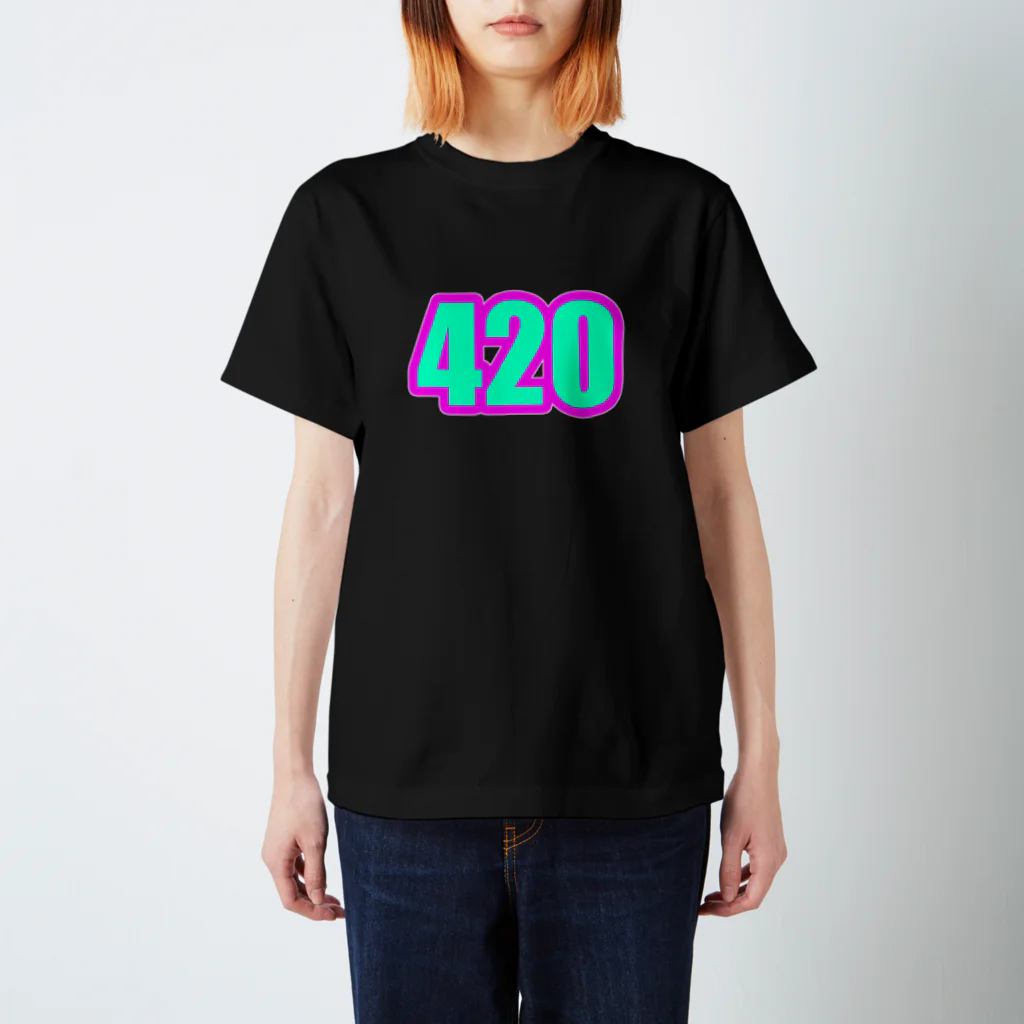 U-47700の420 スタンダードTシャツ