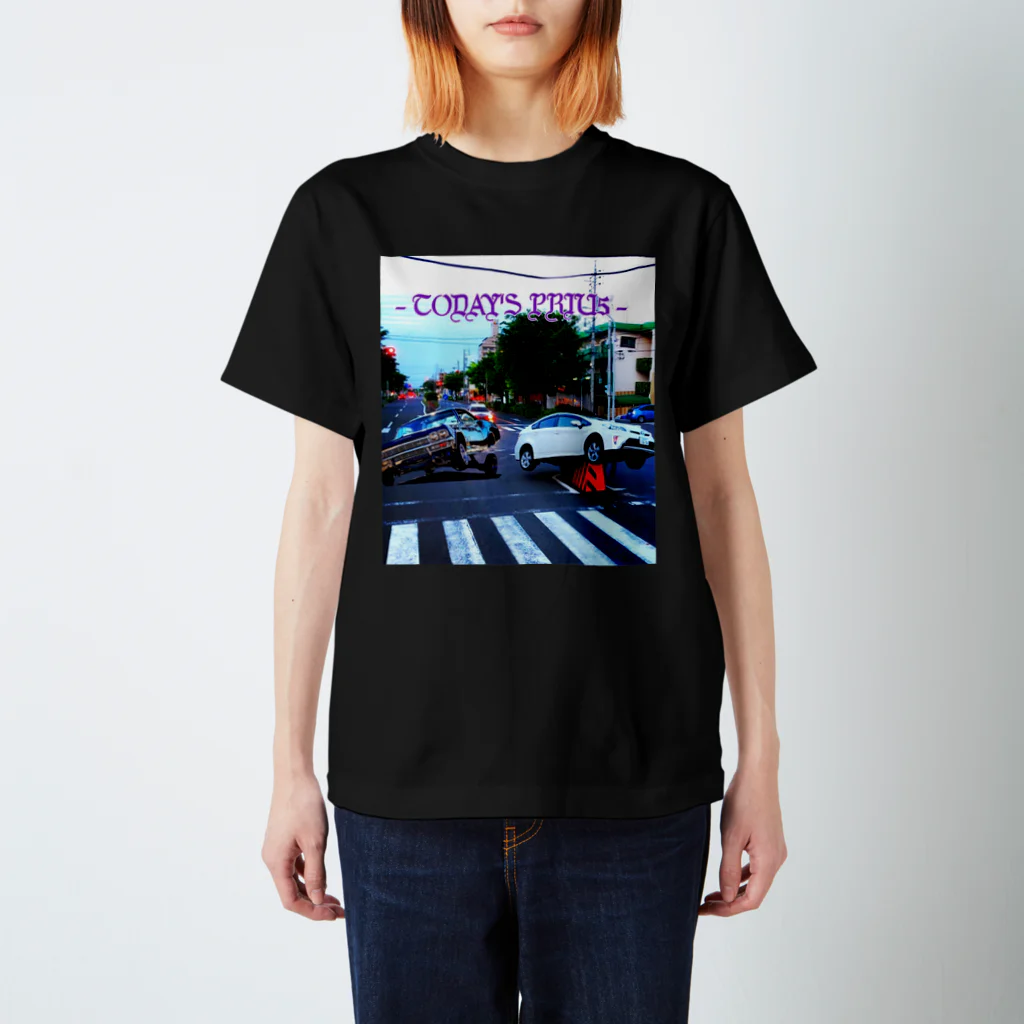 rangoのlowrider & prius スタンダードTシャツ