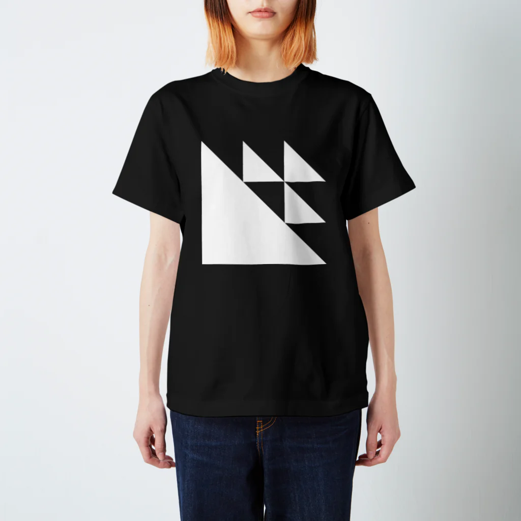 OFUNE's MarketのTriangle Regular Fit T-Shirt