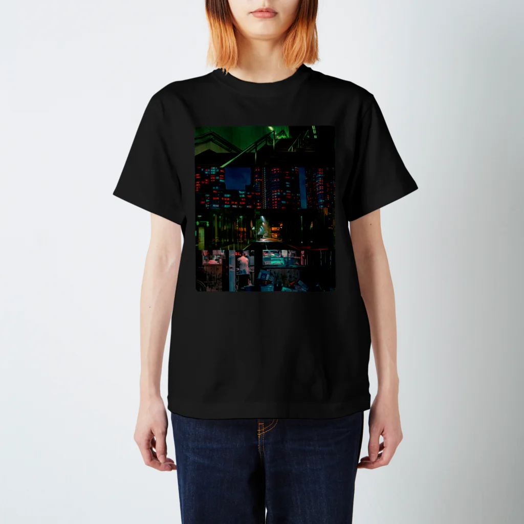 🦊キツネツキ🦊の路地裏somewhere-tokyonight スタンダードTシャツ