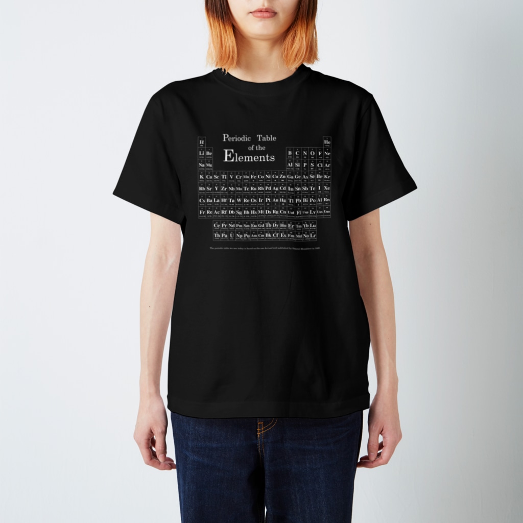 理数系好きで、すみま店の理数系グッズ 元素周期表Tシャツ(ブラック) Regular Fit T-Shirt