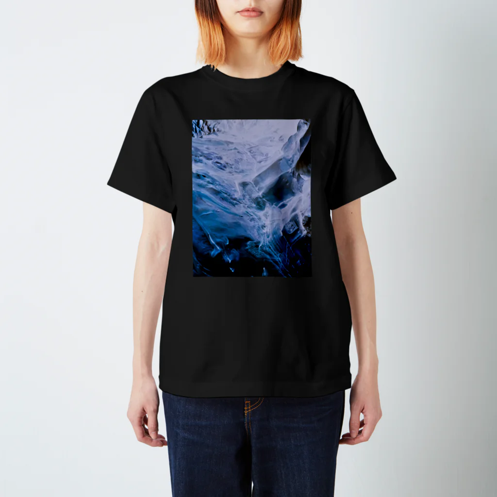 余白/yohakuのArtwork#2 洞窟 スタンダードTシャツ