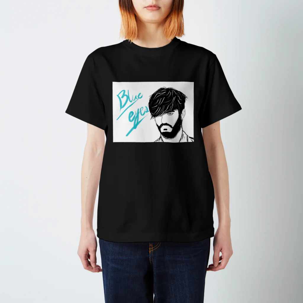 YURASAKUの青い瞳 Regular Fit T-Shirt