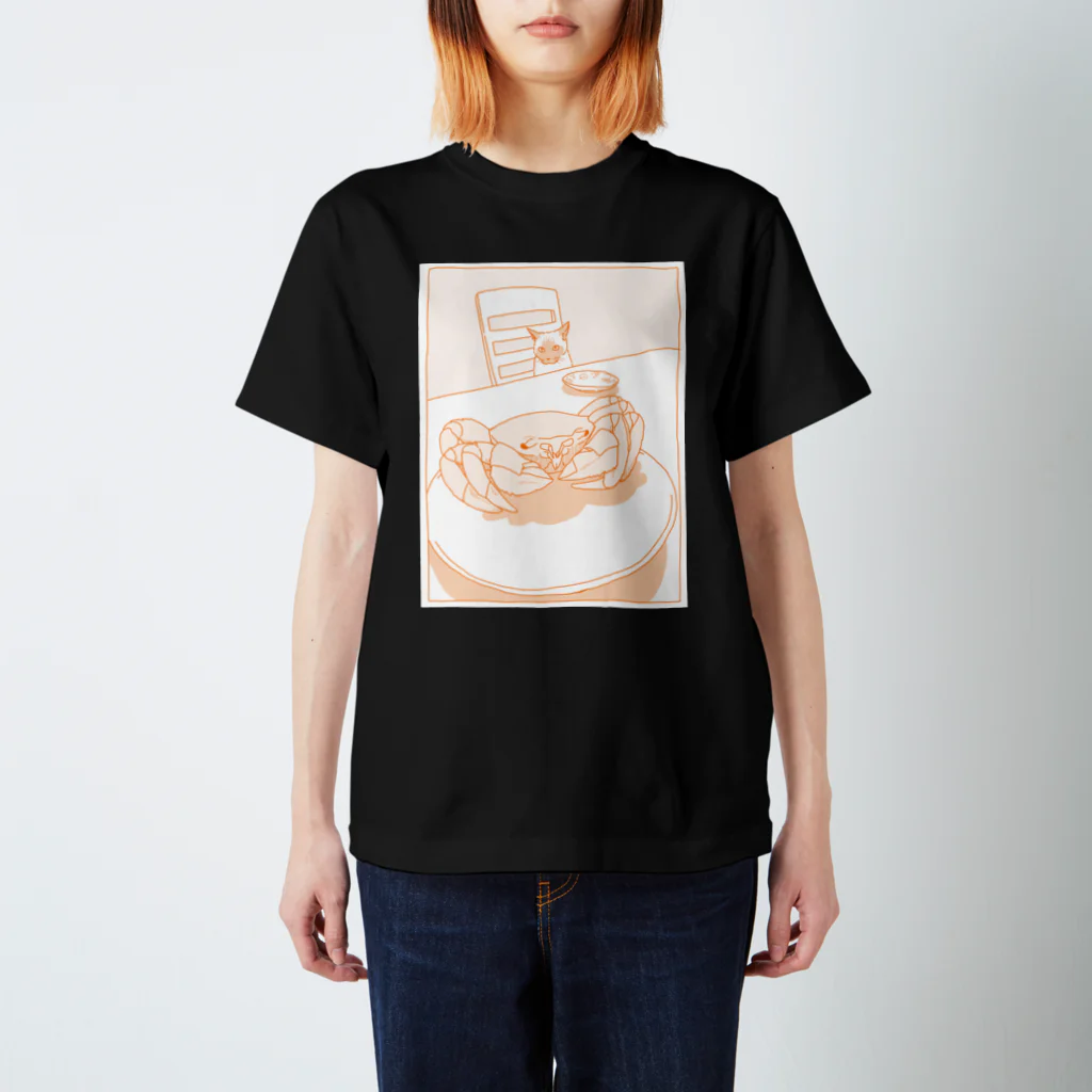 屋根裏シスコのかにを見る Regular Fit T-Shirt