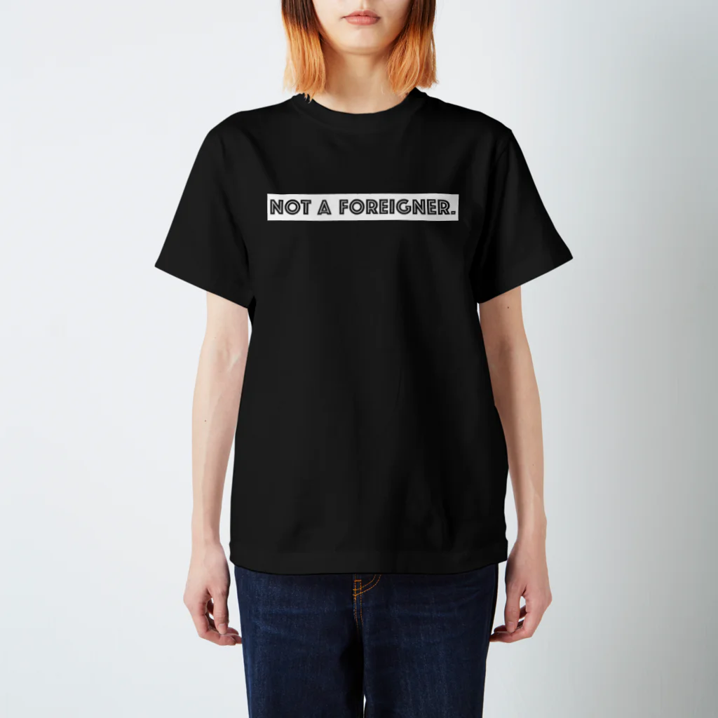mincora.の外人ではない NOT A FOREIGNER.　- white ver. 02 - Regular Fit T-Shirt