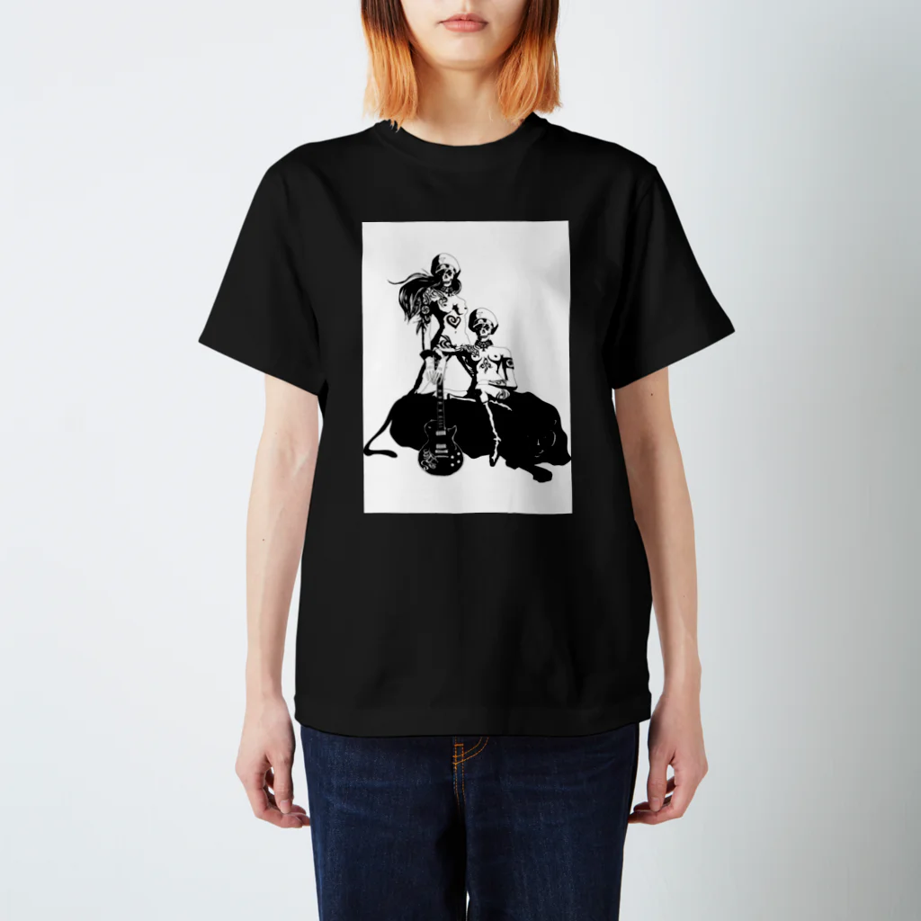 gashaのハーケンクロイツ Regular Fit T-Shirt