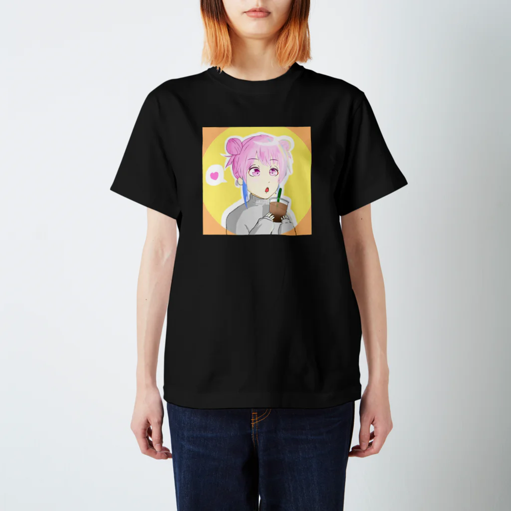 らいおん's SHOPのタピる女の子 スタンダードTシャツ