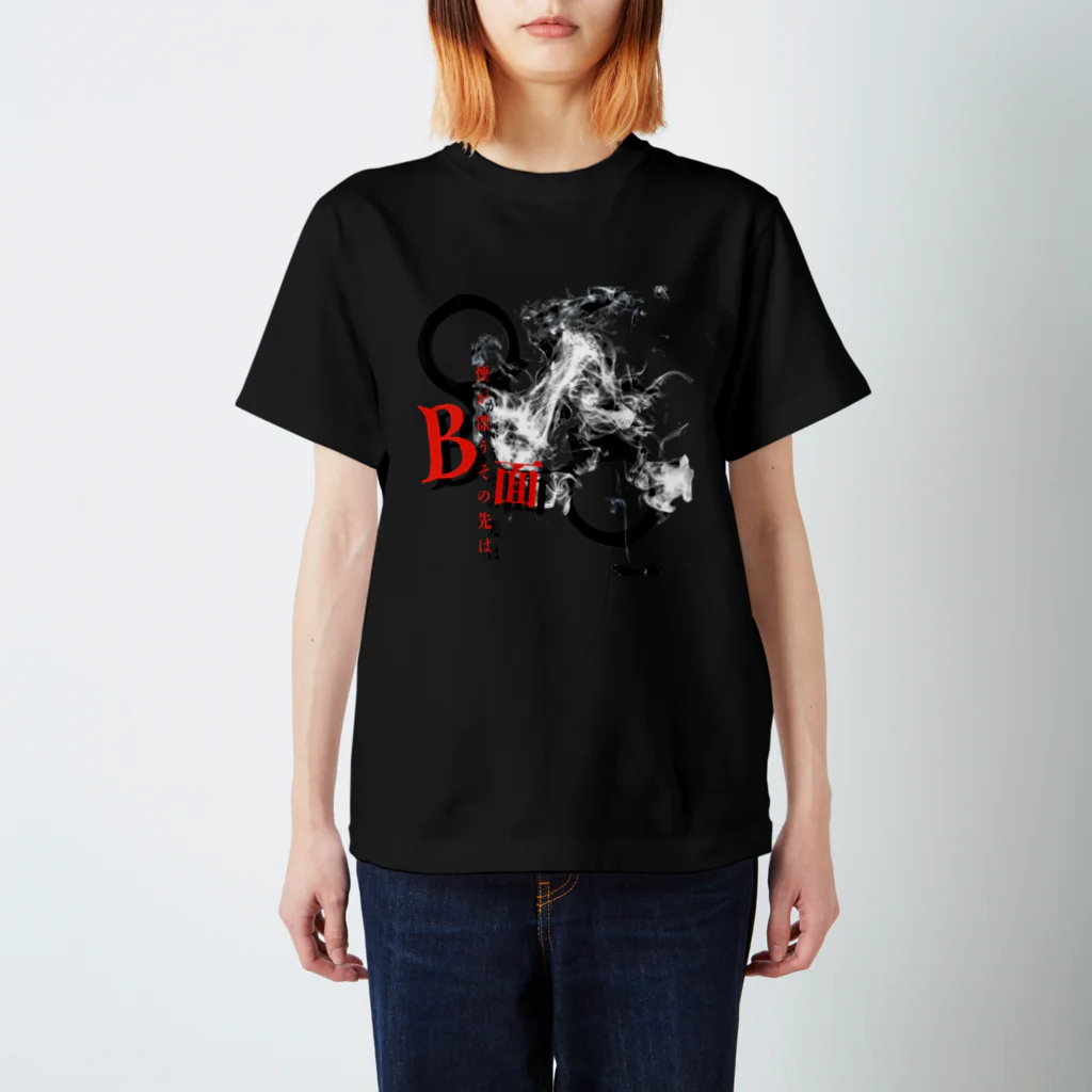 JUNK！の物販コーナーの舞台「B面〜煙が漂うその先は〜オリジナルTシャツ Regular Fit T-Shirt