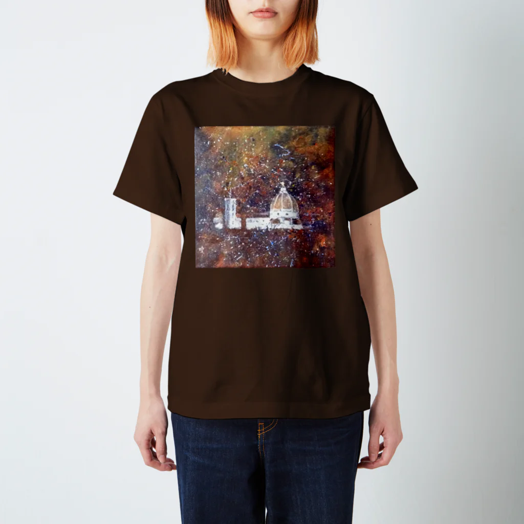 Akiyoのフィレンツェ画房 の花火の夜の大聖堂 Regular Fit T-Shirt