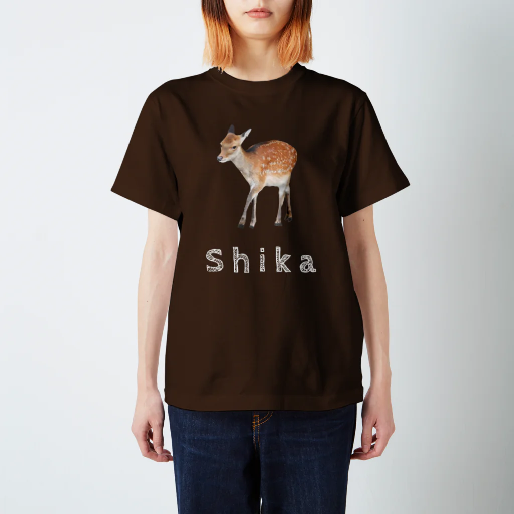 いきもの大好き！ほほえみフレンズのシカのおさんぽ Regular Fit T-Shirt