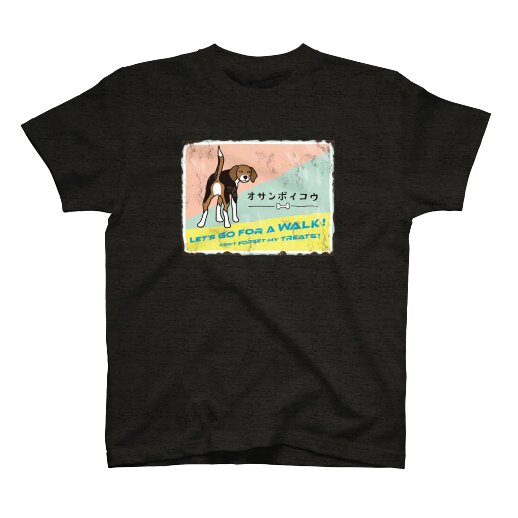 イラストカフェ（ビーグル）のレトロブリキ看板風★ビーグル Regular Fit T-Shirt