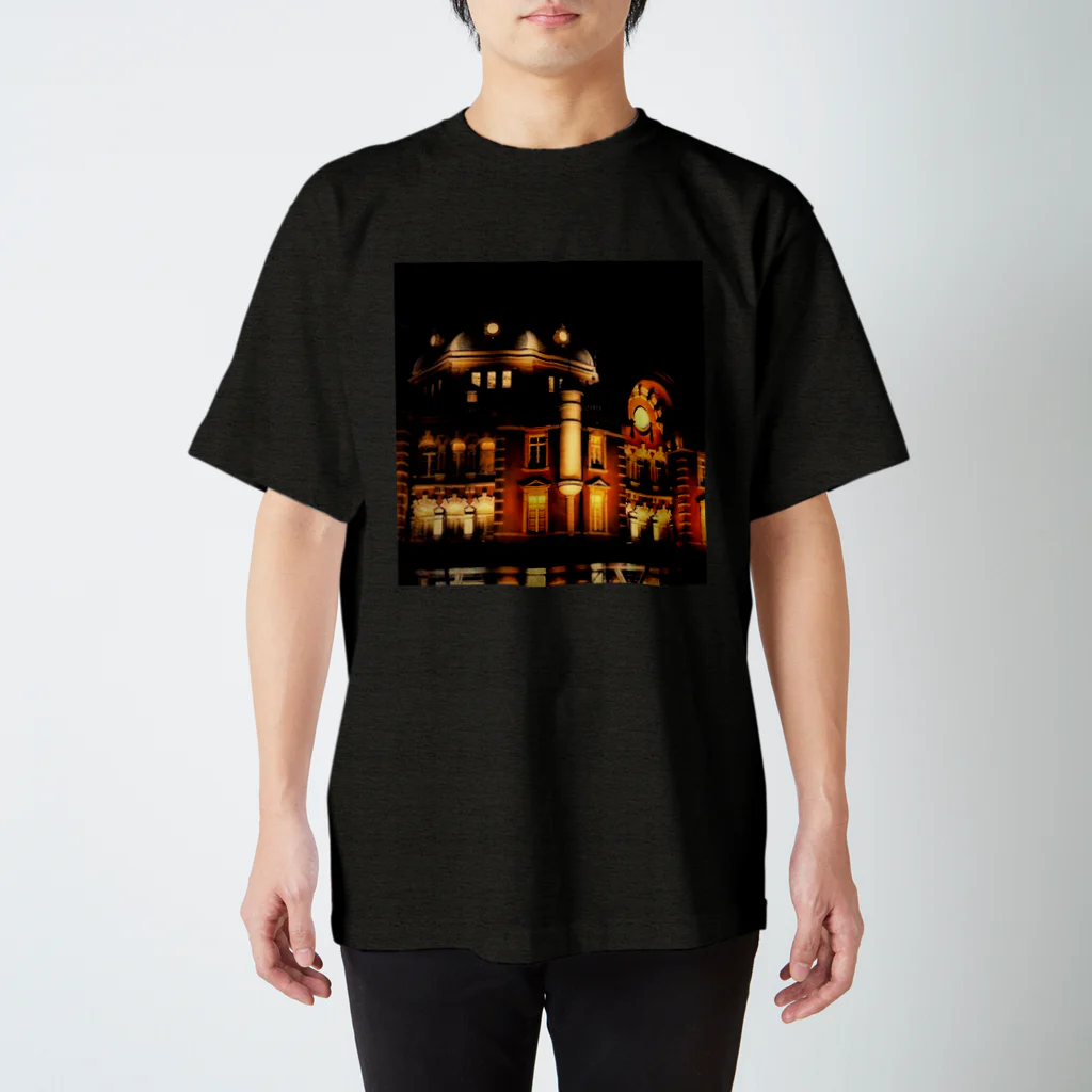 Anna’s galleryのTokyo Station 2 Regular Fit T-Shirt