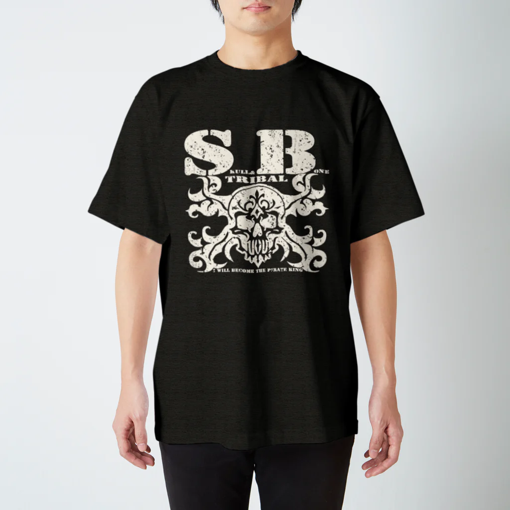 Ａ’ｚｗｏｒｋＳのSKULL&BONE TRIBAL GRUNGE WHT Regular Fit T-Shirt