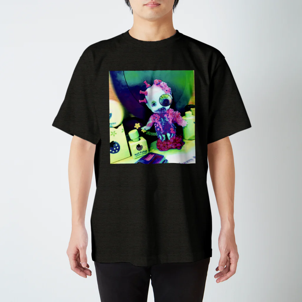 egg Artworks & the cocaine's pixの物語『トロちゃん』 スタンダードTシャツ