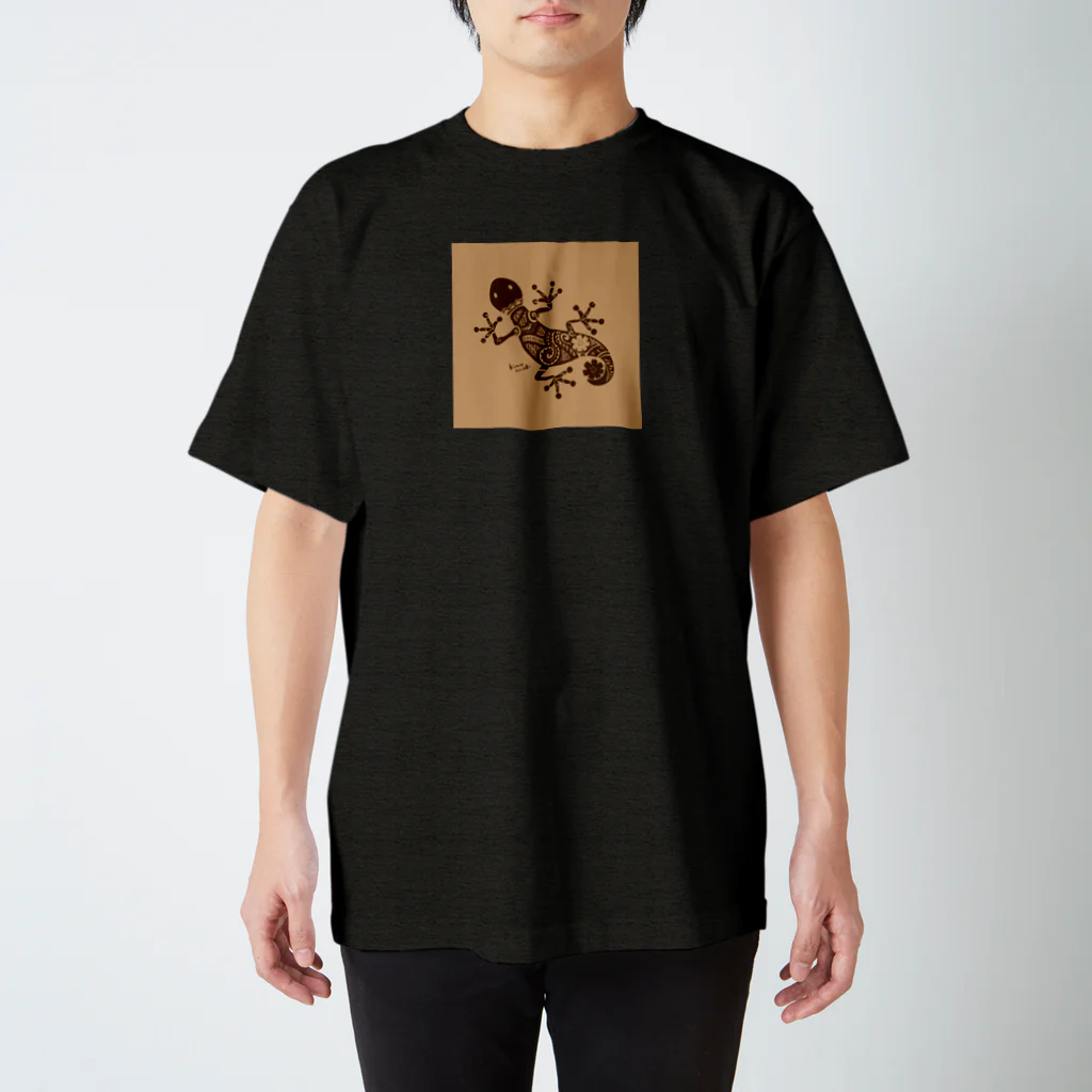 kiwaiwakiのヤモリ(暗茶) スタンダードTシャツ