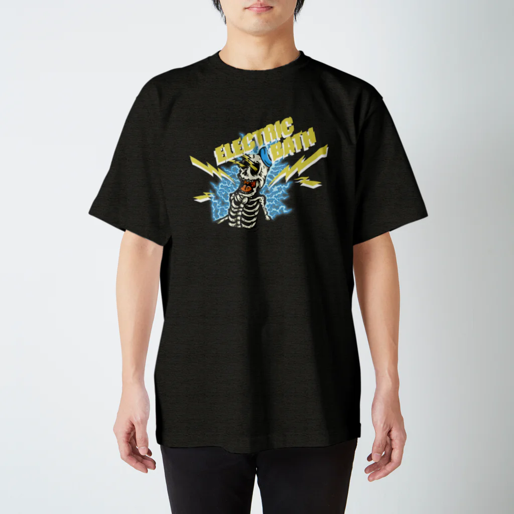 SAUNA ZOMBIESのSAUNA ZOMBIES - ELECTRIC BATH SHOCK!!! - Regular Fit T-Shirt