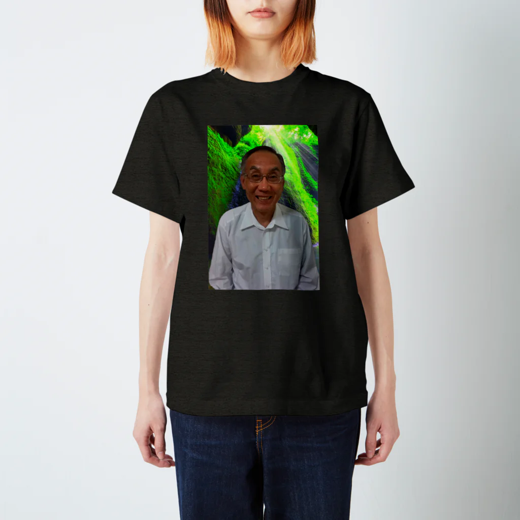 カドカイシュウの大天使パパエル Regular Fit T-Shirt