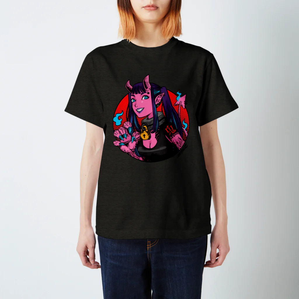 FLYACEのSATANIC GIRL Regular Fit T-Shirt