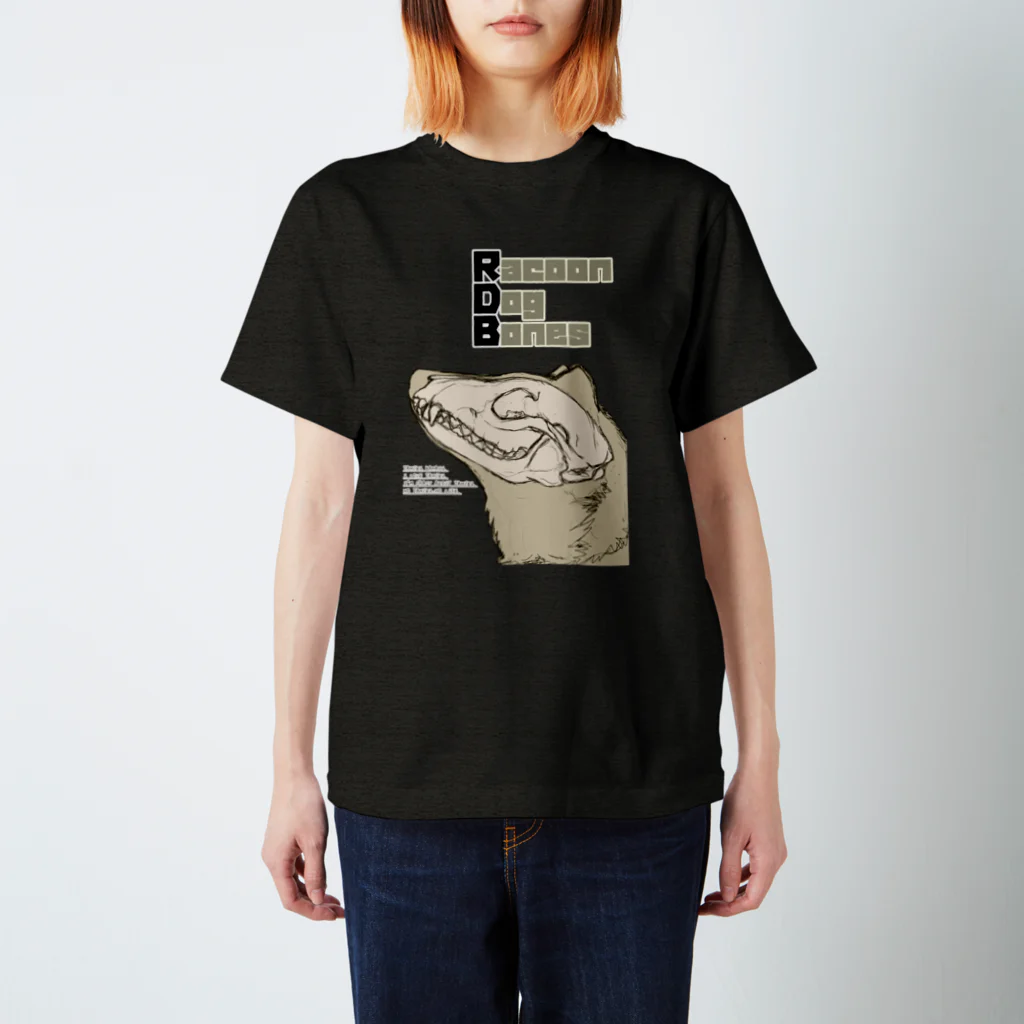 狸の遠吠えのRacoonDogBones Regular Fit T-Shirt