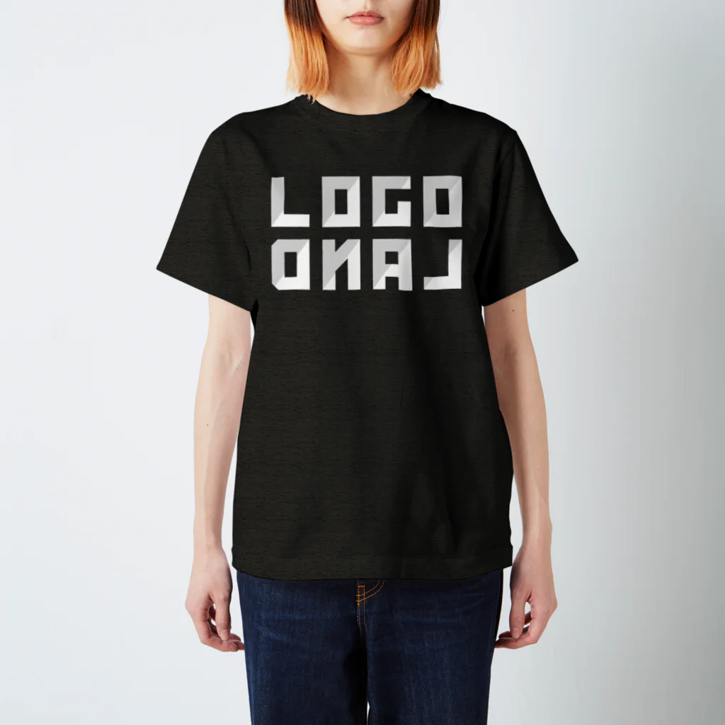 AEDIのロゴランド ホワイト ロゴ（LogoLand White Logo） Regular Fit T-Shirt