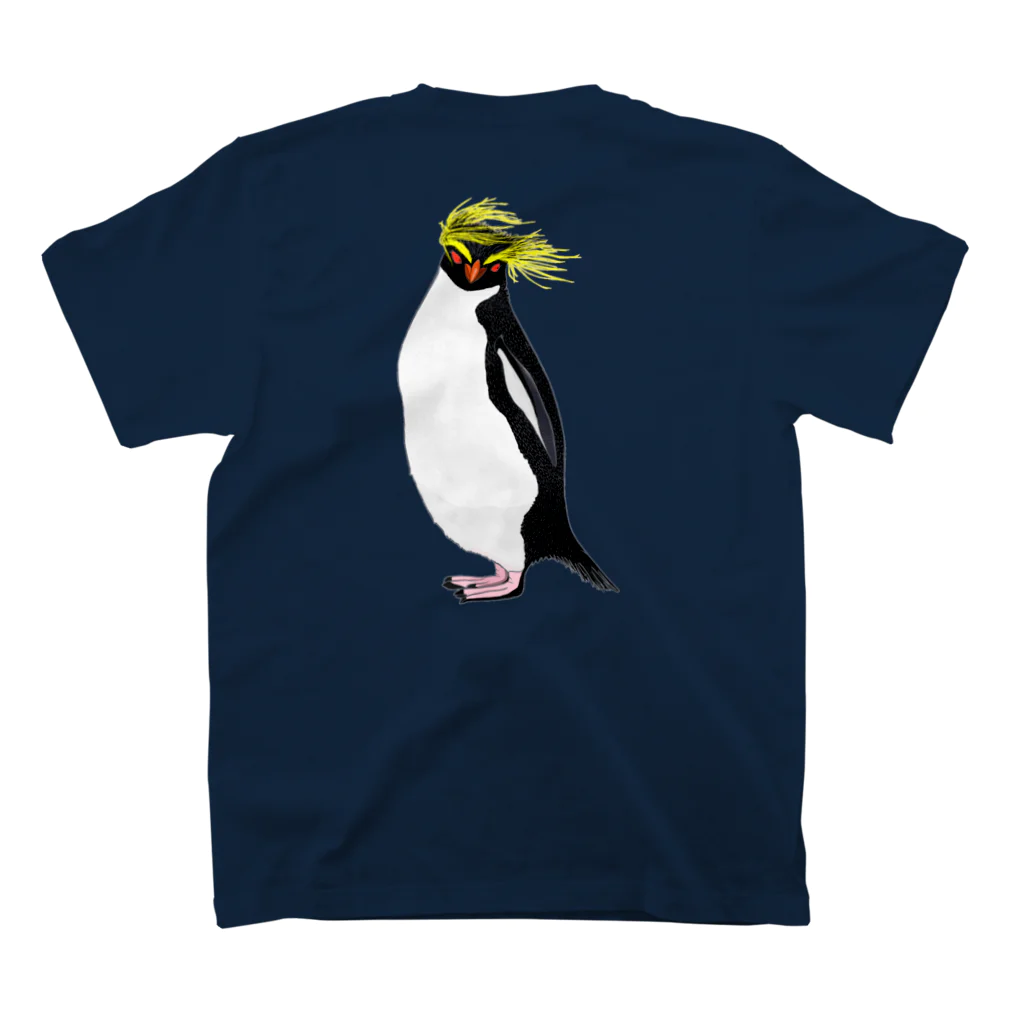 LalaHangeulの風に吹かれるイワトビペンギンさん(文字無しバージョン) バックプリント スタンダードTシャツの裏面