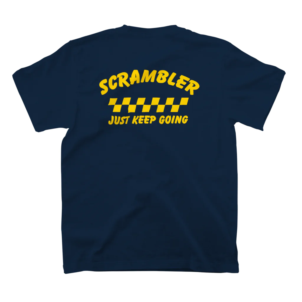 Tsukumo_DesignのSCRUMBLER（スクランブラー）イエローフォント Regular Fit T-Shirtの裏面