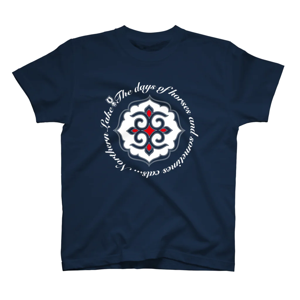 Loveuma. official shopのNorthern Lake's Ainu pattern（Symbol White） Regular Fit T-Shirt