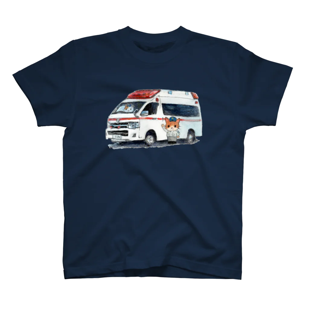 消防 と ねこちゃんの救急車と救急隊のにゃんこ Regular Fit T-Shirt
