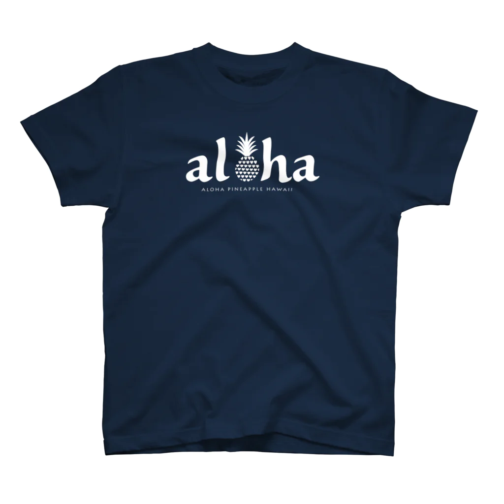 aloha_pineapple_hawaiiのaloha pineapple 11(heart） スタンダードTシャツ