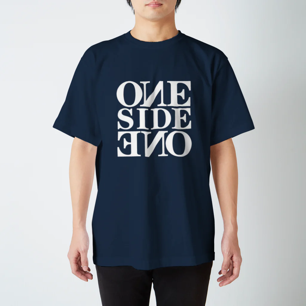Infledge DesignのONESIDE WHT Regular Fit T-Shirt