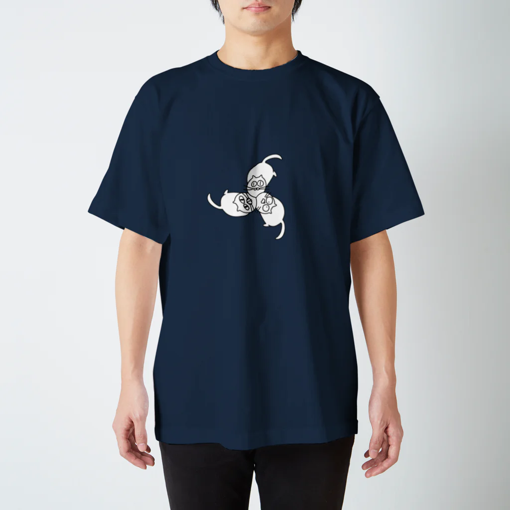 ティシュー山田の猫輪 Regular Fit T-Shirt