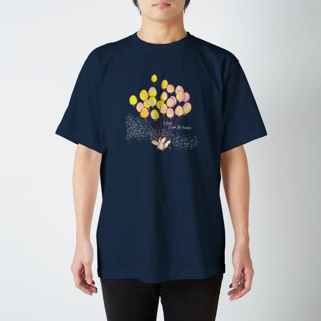 きとんずらいふの飛べる気がするニワトリ スタンダードTシャツ