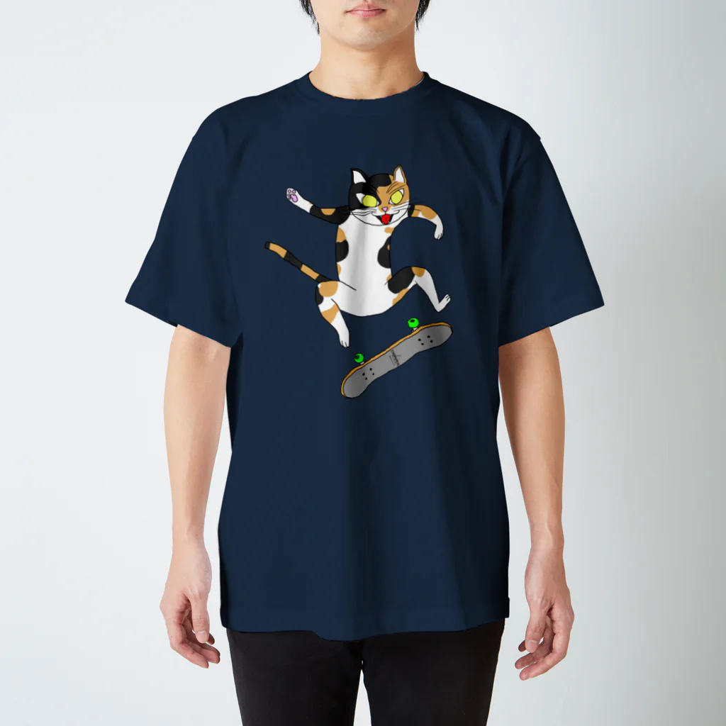 Filmer_Noonの猫とスケートボードとキックフリップ　Ver.３ スタンダードTシャツ