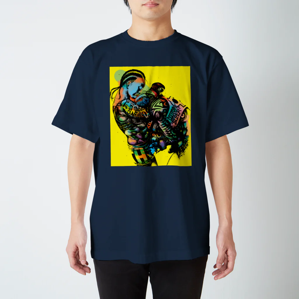 月が輝くこんな夜にの膝 Regular Fit T-Shirt