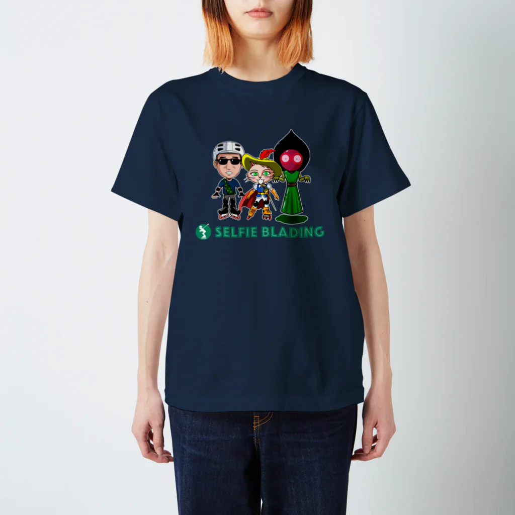 Selfie Blading ShopのSelfie Blading 全員バージョン スタンダードTシャツ