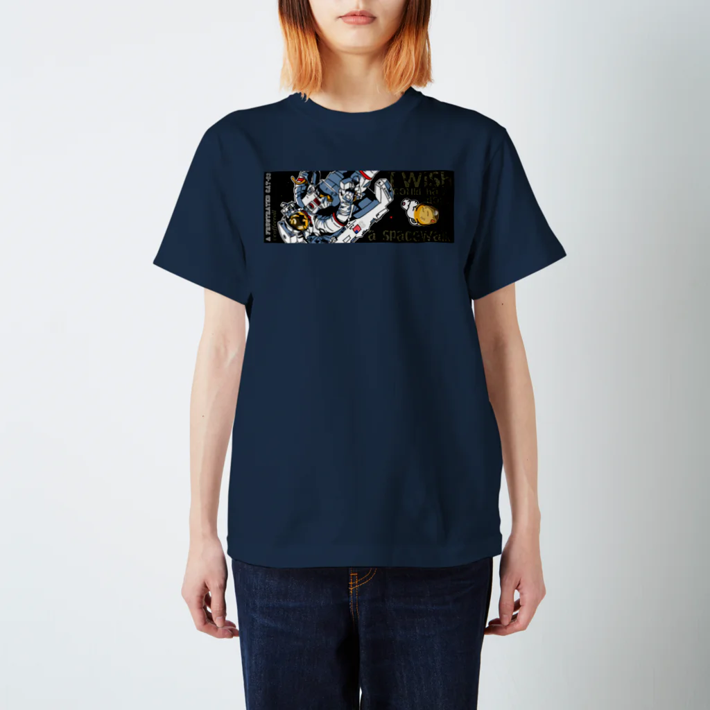 コーヒーロールのA FRUSTRATED CAT-03/宇宙遊泳したかった猫 Regular Fit T-Shirt