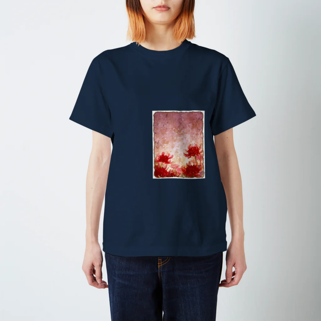 MOMOMORIの曼珠沙華　壱 スタンダードTシャツ