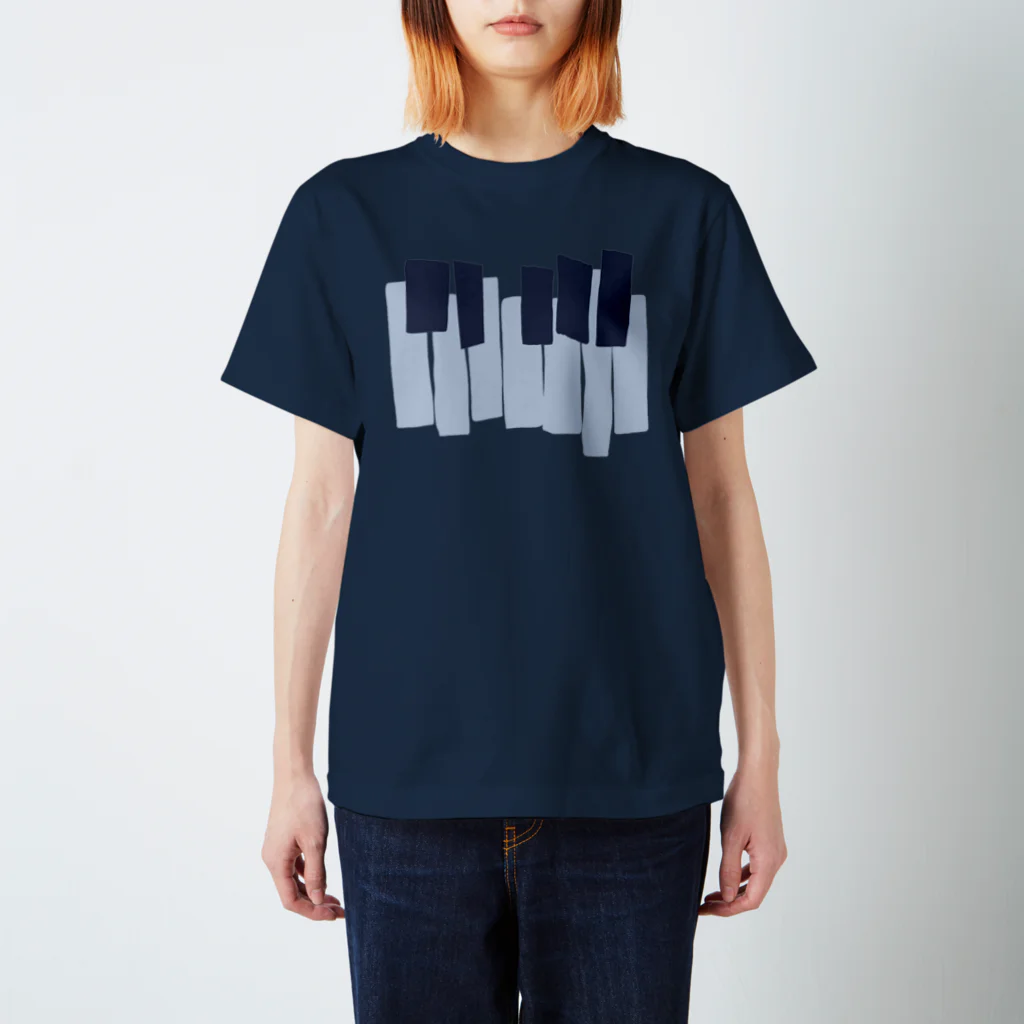 Naa Piano Music (ピアノデザインコレクション)のブルーピアノ(大) Regular Fit T-Shirt