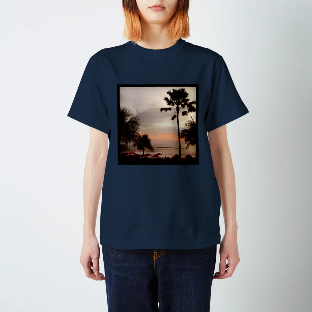 AmieのBaliTrip2014 Regular Fit T-Shirt