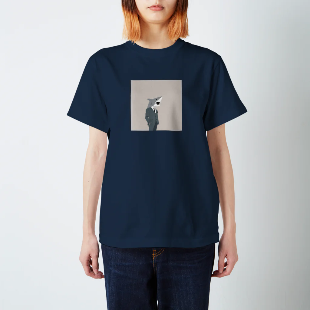 full count  animals design /究極動物工房のトップ営魚マンさめお スタンダードTシャツ