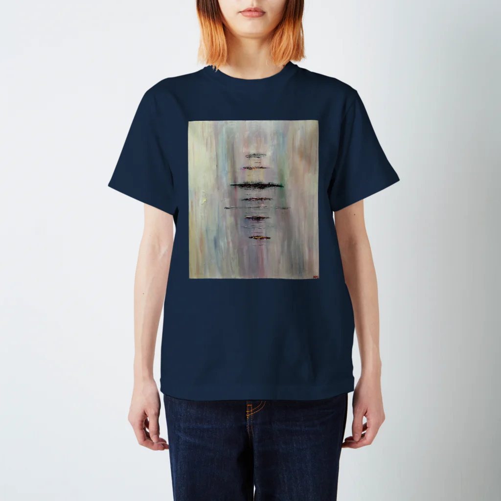 AKI online shopの横線の手記 Regular Fit T-Shirt