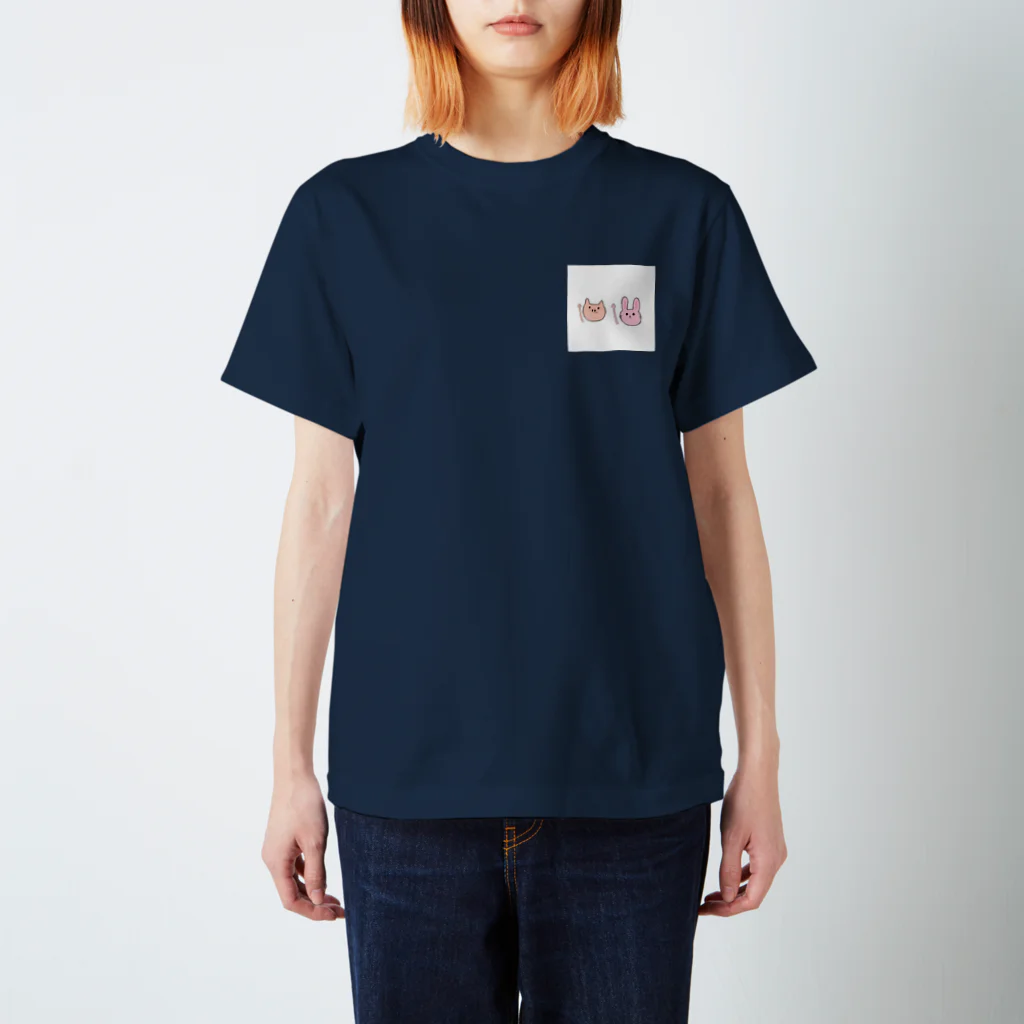 加賀 もものぶたぴーとうさぴー Regular Fit T-Shirt